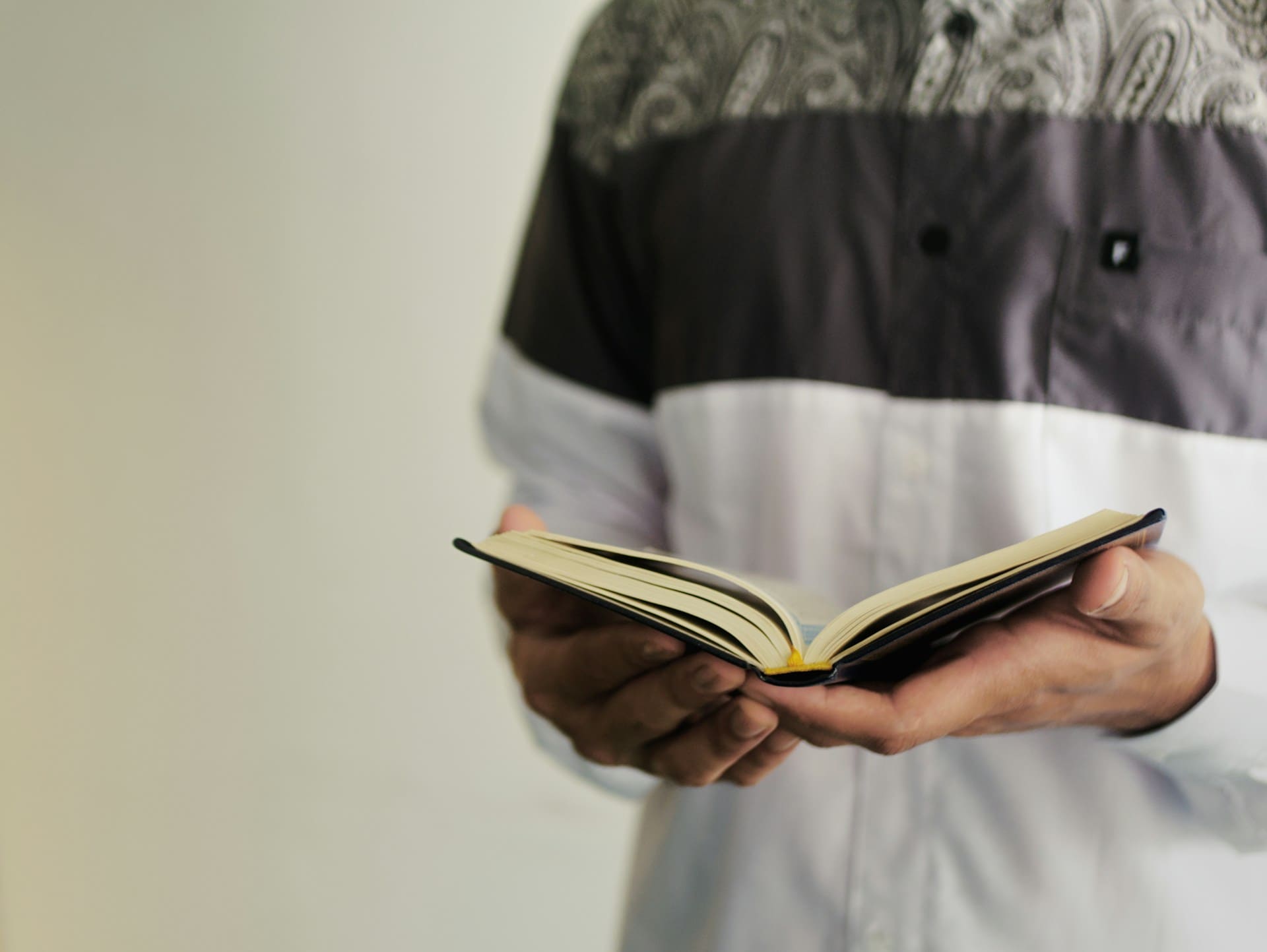 Couverture livre niveau 1 - alphabétisation et lecture de textes.